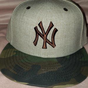 New York Yankees - Tan/Camo - 59FIFTY Hat